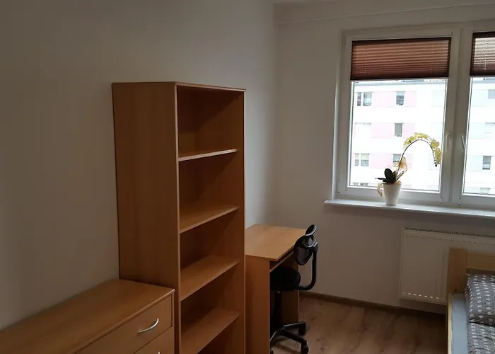 Prywatny ! Zamykany Na Klucz ! Gdynia